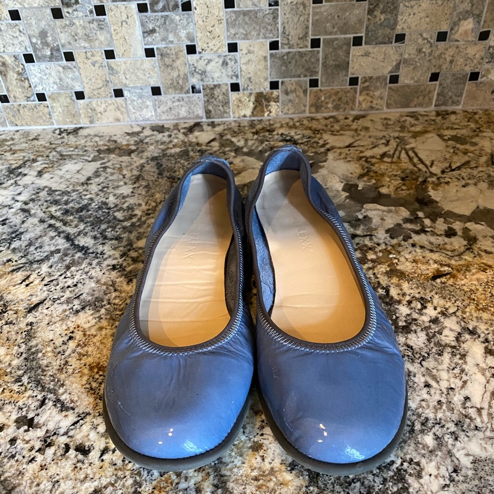 Studio Flexx Patent Leather Ballet Flats